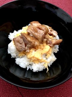 簡単レシピ☆照り焼きチキンと卵そぼろ丼-レシピのメイン写真