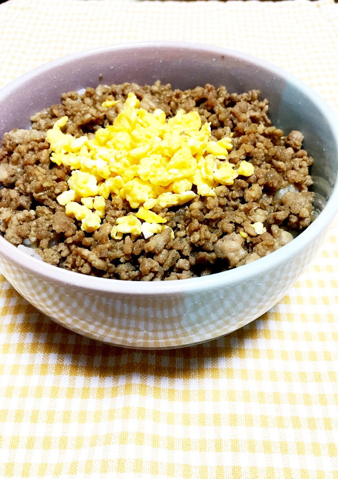 豚ひきで簡単そぼろ丼-レシピのメイン写真