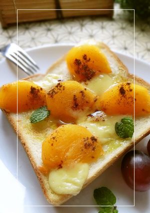 ラム酒香る❀柿×ゴーダのトースト-レシピのメイン写真