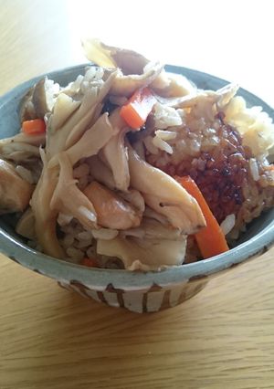 おかわり必至♡きのこと鶏の炊き込みご飯-レシピのメイン写真