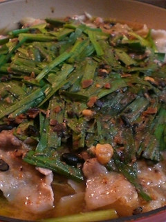 ルクルーゼで豚バラと白菜のトウチジャン鍋-レシピのメイン写真