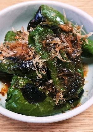 超簡単！ピーマンのまるごと焼き-レシピのメイン写真