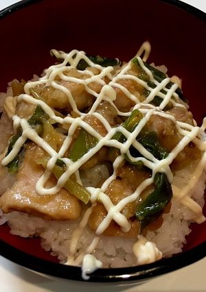 ＊鶏もも肉の焼鳥風丼＊-レシピのメイン写真