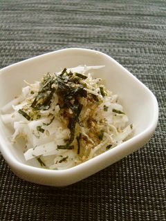 長いもと炒りしらすの和え物。-レシピのメイン写真