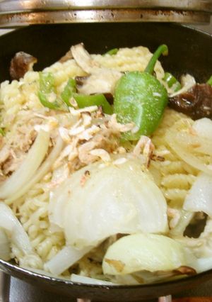 最速のインスタント塩焼きそば-レシピのメイン写真