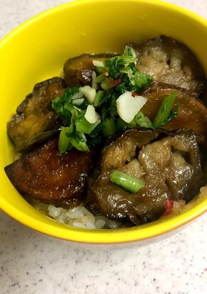 ナスとサツマイモの甘辛丼-レシピのメイン写真
