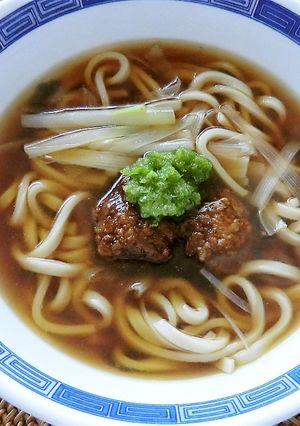 うどんに、肉団子とピーマンのこぶおろし★-レシピのメイン写真