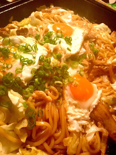 冷凍 細うどんで熱々焼うどん!-レシピのメイン写真