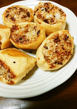 子供喜ぶお弁当に♪焼肉タレ油揚げおにぎり-レシピのメイン写真