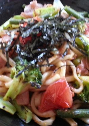 焼きうどんトマト入り-レシピのメイン写真