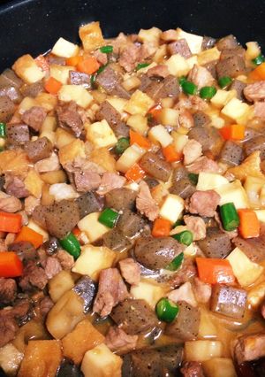 豚肉と根菜のさいの目炒り煮-レシピのメイン写真