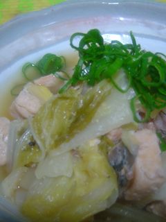 簡単♪白菜と鮭缶のくたくた煮-レシピのメイン写真