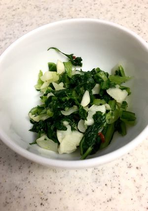 カブの間引き菜で 浅漬け-レシピのメイン写真