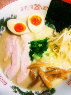 簡単!鶏白湯スープDE濃厚味噌ラーメン♪-レシピのメイン写真