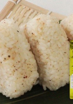 和風だしでだしむすび-レシピのメイン写真