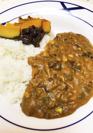 カボチャ小豆〜★秋刀魚缶いとこ煮カレー-レシピのメイン写真