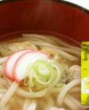 和風だしで鶏肉と油揚げのうどん