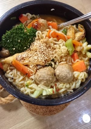 野菜と油揚げの辛ラーメン-レシピのメイン写真