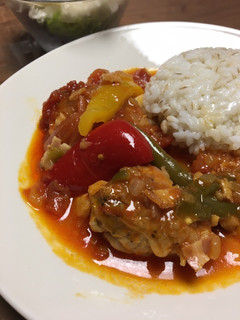 鶏もも肉のバスク風煮込み-レシピのメイン写真