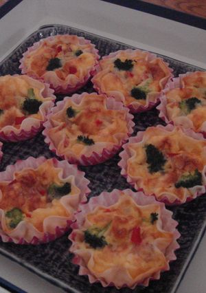 餃子の皮のクリスマスカラーキッシュ★-レシピのメイン写真