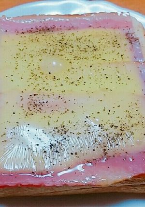 ほんのり甘い ベーコンチーズトースト-レシピのメイン写真