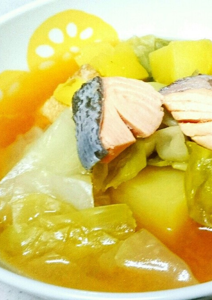 鮭とキャベツの中華味噌スープ♥簡単☆-レシピのメイン写真