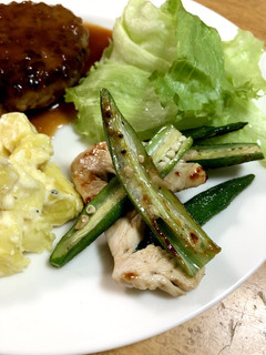 オクラととりの胸肉の簡単ソテー(^^)-レシピのメイン写真