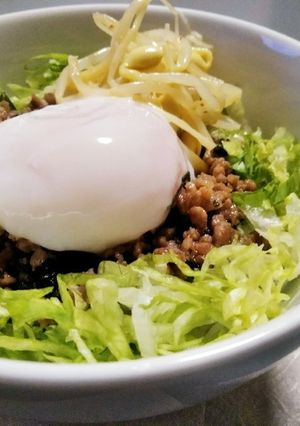 簡単ロコモコ風丼♪細かい事に気を使わずに-レシピのメイン写真