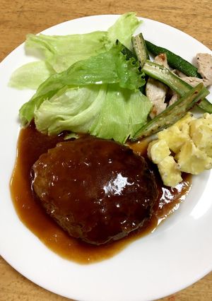 ソースが濃厚豆腐ハンバーグ٩(^‿^)۶-レシピのメイン写真