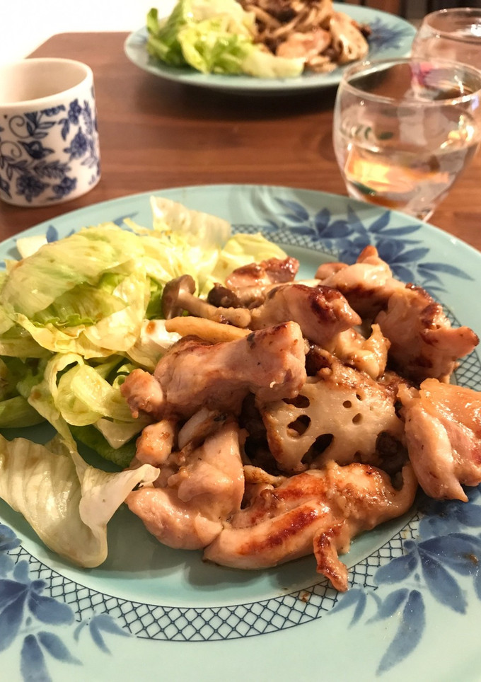 蓮根、しめじ、鶏肉の胡麻オイスター炒め-レシピのメイン写真