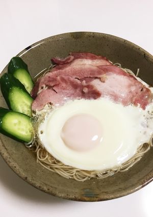 夜食にいかが？ハムエッグにゅうめん-レシピのメイン写真