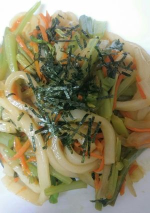 つるむらさきの焼きうどん-レシピのメイン写真