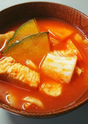 鶏肉と白菜・かぼちゃ・にんじんのトマト煮-レシピのメイン写真