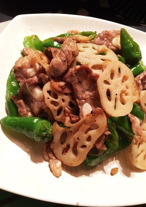 蓮根豚軟骨と甘とうの炒め物-レシピのメイン写真