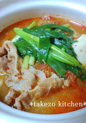 キムチと豚肉のチゲ-レシピのメイン写真