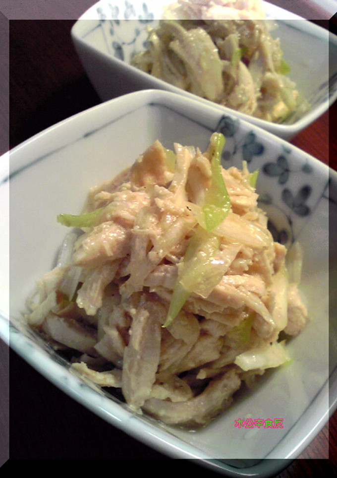 レンジ蒸し鶏のタイ風(?)ねぎ和え-レシピのメイン写真