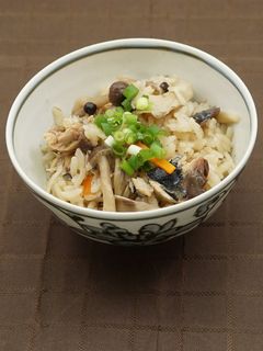 さば缶ときのこの炊き込みご飯-レシピのメイン写真