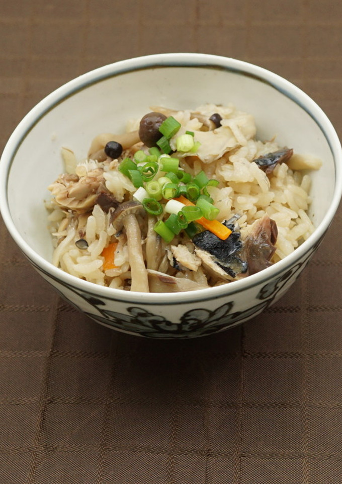 さば缶ときのこの炊き込みご飯-レシピのメイン写真