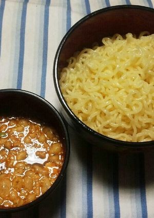 辛ラーメンde冷やしピリ辛ゴマ卵つけ麺-レシピのメイン写真