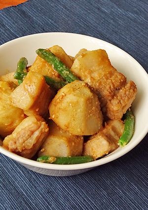 里芋と豚バラ肉のごまみそ煮-レシピのメイン写真
