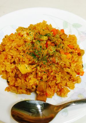 ケチャップ✨シーフードピラフ炊飯器で簡単-レシピのメイン写真