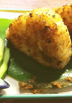 チーズ入り青唐辛子味噌の焼きおにぎり-レシピのメイン写真