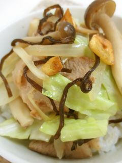 豚肉と塩ふき昆布のスタミナ丼-レシピのメイン写真