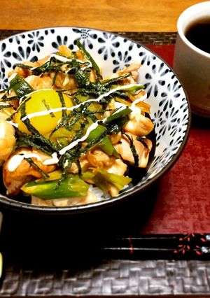 あっという間！ネギと鶏もも肉の照り焼き丼-レシピのメイン写真