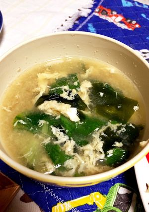 レタスの外葉捨てないで！美味しいスープに-レシピのメイン写真
