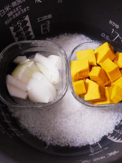 炊飯器で離乳食 10倍がゆ&野菜ペースト-レシピのメイン写真