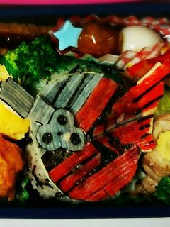 仮面ライダービルド キャラ弁-レシピのメイン写真