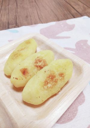 手づかみ離乳食☆りんごとさつま芋のおやき-レシピのメイン写真