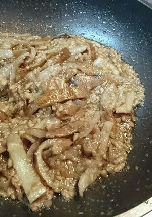 あけびの肉味噌炒め-レシピのメイン写真