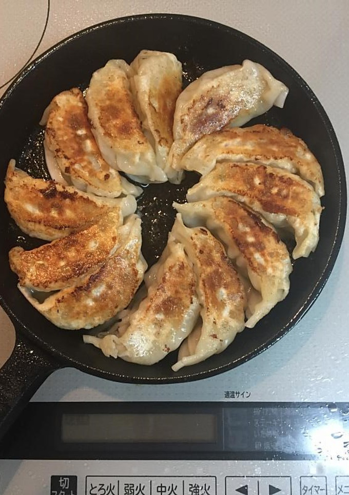 簡単　生餃子の焼き方-レシピのメイン写真